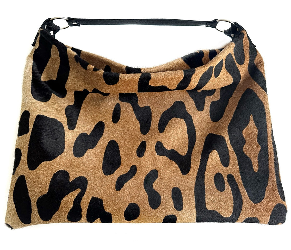 Delta Shoulder Bag