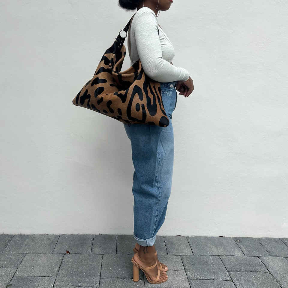 Delta Shoulder Bag