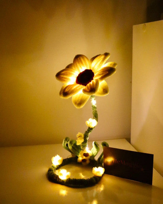 Sunflower Lamp