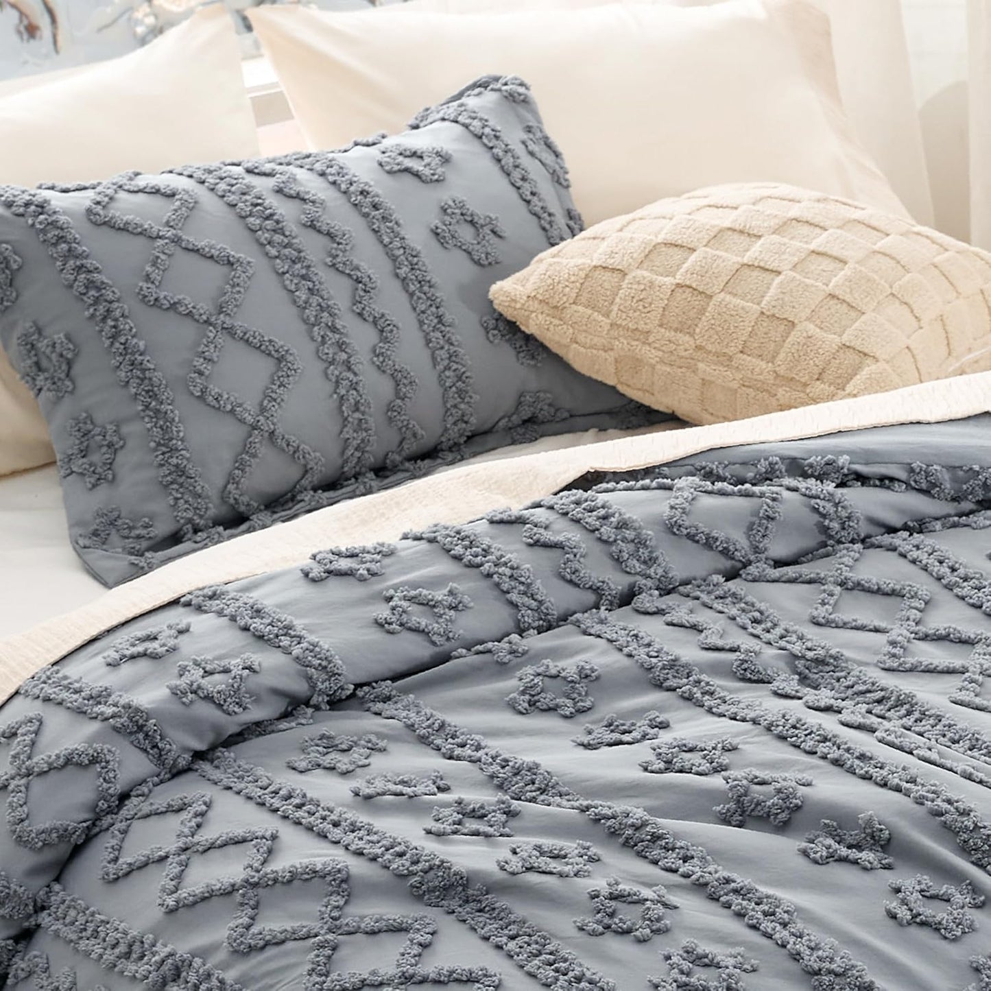 Tufted Boho Comforter Set Queen Size