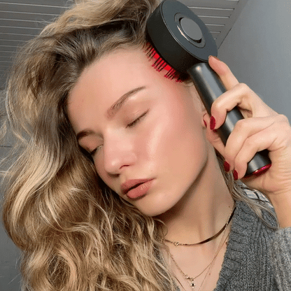 The Hairvenly Brush