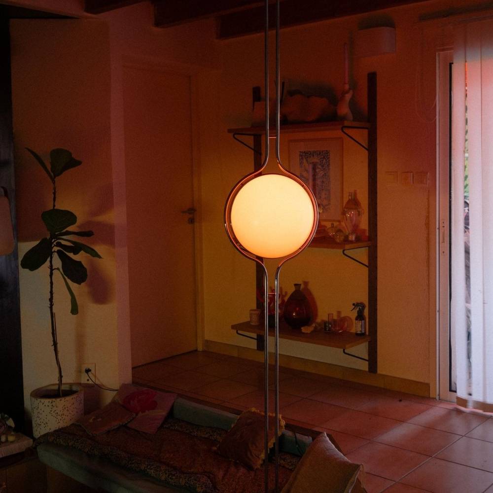 Zuru Floor To Ceiling Lamp